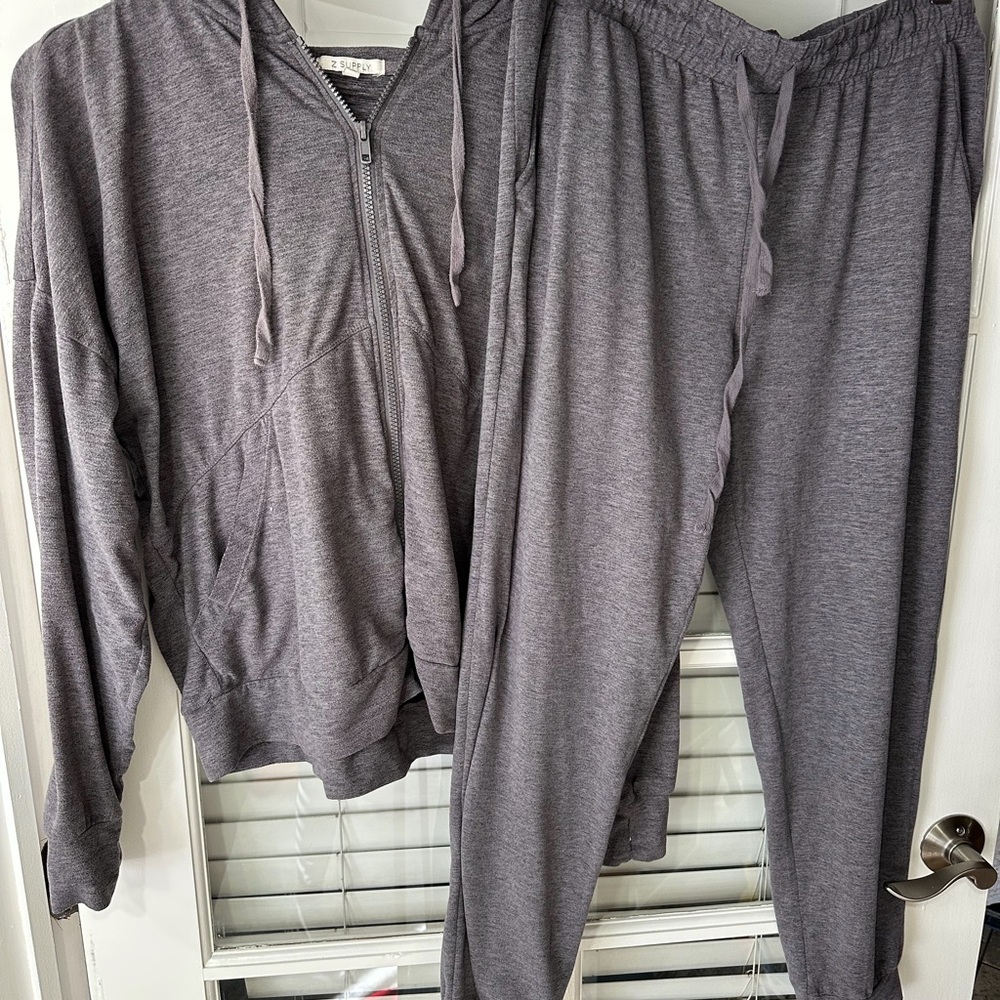 Zsupply Gray Women's Sweat Set